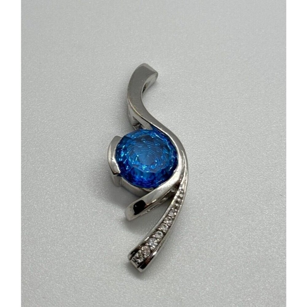 925 STERLING SILVER CZ PENDANT